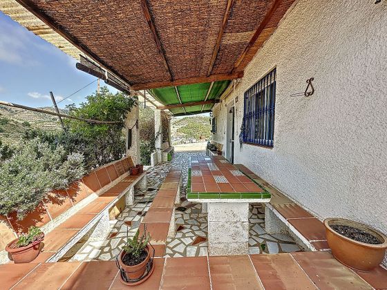 Foto 2 de Xalet en venda a Benajarafe – Almayate de 4 habitacions amb terrassa i balcó