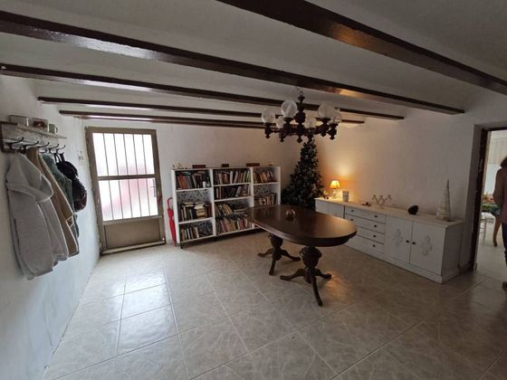 Foto 2 de Casa en venda a calle Del Castillo de 4 habitacions amb terrassa i garatge