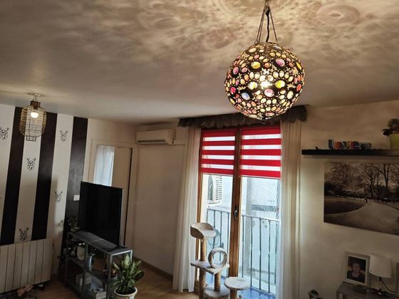Foto 2 de Piso en venta en calle De José Zamoray de 2 habitaciones con terraza y aire acondicionado