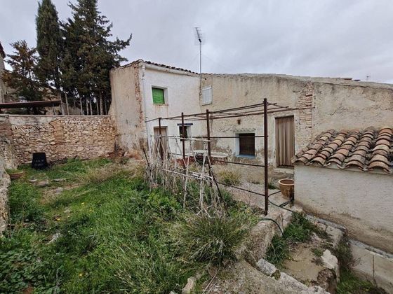 Foto 1 de Casa en venda a Paniza de 5 habitacions amb jardí