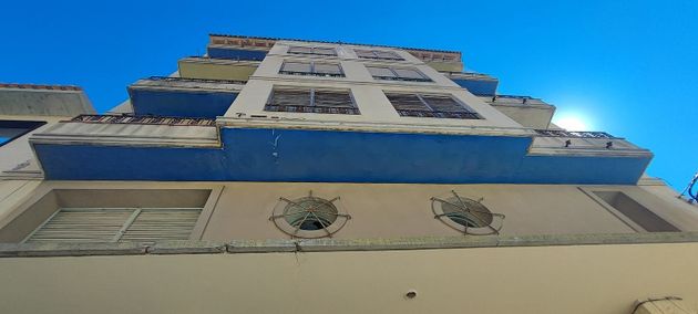 Foto 2 de Venta de edificio en Monreal del Campo de 1736 m²