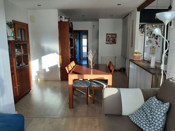 Foto 2 de Pis en venda a Rocafonda de 3 habitacions amb terrassa i balcó