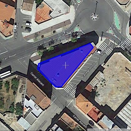 Foto 1 de Venta de terreno en Sénia, la de 1312 m²