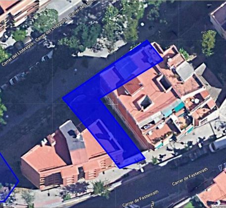 Foto 1 de Venta de terreno en calle Del Llobregós de 213 m²
