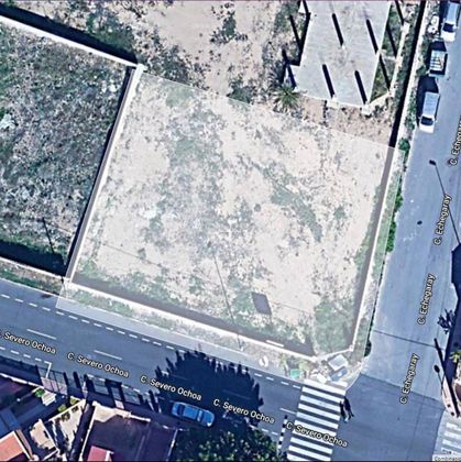 Foto 1 de Venta de terreno en calle Severo Ochoa de 1003 m²