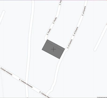 Foto 2 de Venta de terreno en calle Perdiz de 844 m²