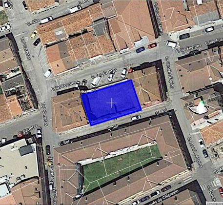 Foto 1 de Venta de terreno en Reinosa de 326 m²