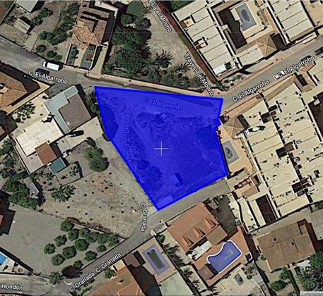 Foto 1 de Venta de terreno en calle El Algarrobo de 1181 m²