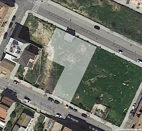 Foto 1 de Venta de terreno en calle Alginet de 1102 m²