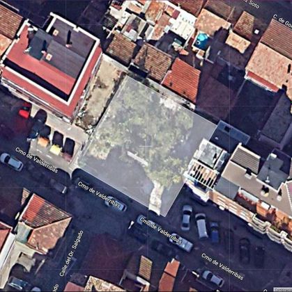 Foto 1 de Venta de terreno en calle De Valderribas de 345 m²