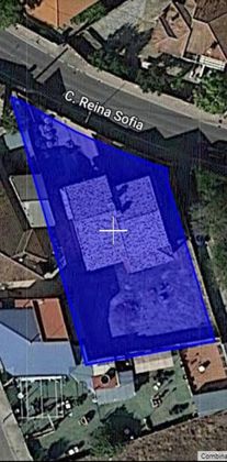 Foto 1 de Venta de terreno en Cobisa de 810 m²