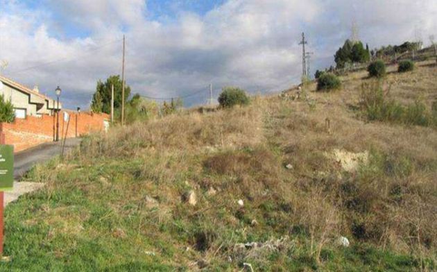 Foto 1 de Venta de terreno en Morata de Tajuña de 2042 m²