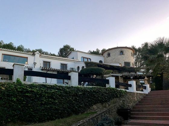 Foto 2 de Xalet en venda a El Montgó de 5 habitacions amb terrassa i piscina