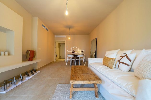 Foto 2 de Alquiler de piso en Pinar del Advocat - Cometa de 2 habitaciones con terraza y garaje