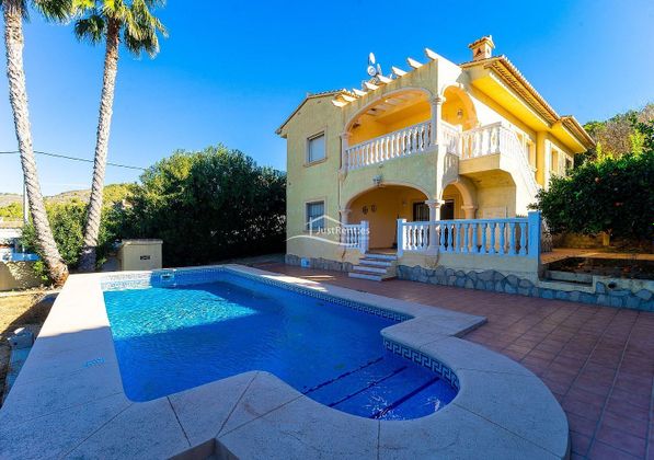 Foto 1 de Xalet en lloguer a Zona Levante - Playa Fossa de 6 habitacions amb terrassa i piscina