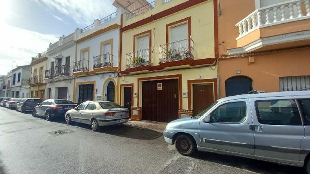 Foto 1 de Venta de piso en Palacios y Villafranca (Los) de 2 habitaciones con terraza