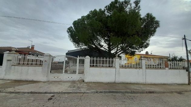 Foto 1 de Casa en venda a Pezuela de las Torres de 4 habitacions amb garatge