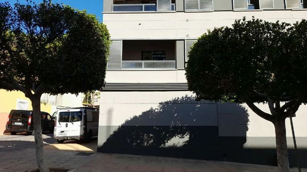Foto 1 de Pis en venda a Benahadux de 3 habitacions amb terrassa i garatge