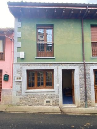 Foto 1 de Venta de casa adosada en Vibaña-Ardisana-Caldueño de 3 habitaciones con balcón y calefacción