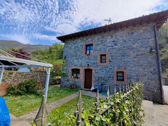 Foto 2 de Venta de chalet en Vibaña-Ardisana-Caldueño de 4 habitaciones con terraza y jardín