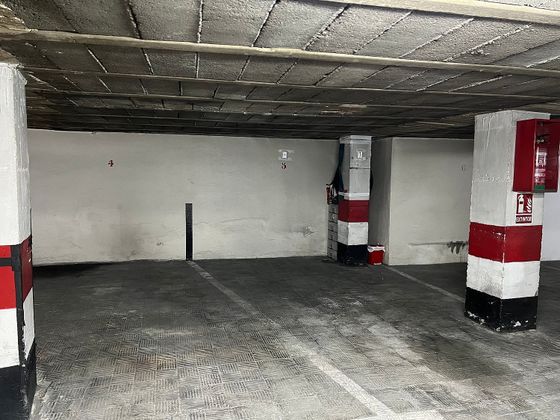 Foto 2 de Garaje en venta en Doctor Barraquer - G. Renfe - Policlínico de 10 m²