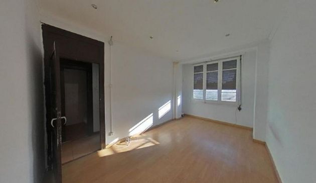 Foto 1 de Pis en venda a calle Conde de Aranda de 3 habitacions amb terrassa i balcó