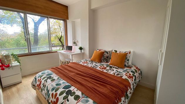 Foto 1 de Alquiler de piso en Castilla de 3 habitaciones con muebles y calefacción