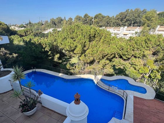 Foto 1 de Pis en venda a calle Hernandez de Córdoba de 3 habitacions amb terrassa i piscina