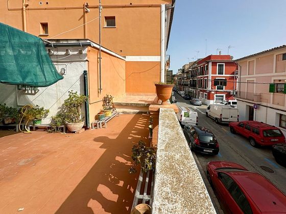 Foto 1 de Venta de piso en Sta. Catalina - El Jonquet de 5 habitaciones con terraza y jardín