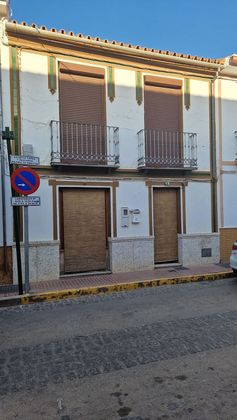 Foto 2 de Casa en venda a calle Capitán Velasco de 3 habitacions i 126 m²