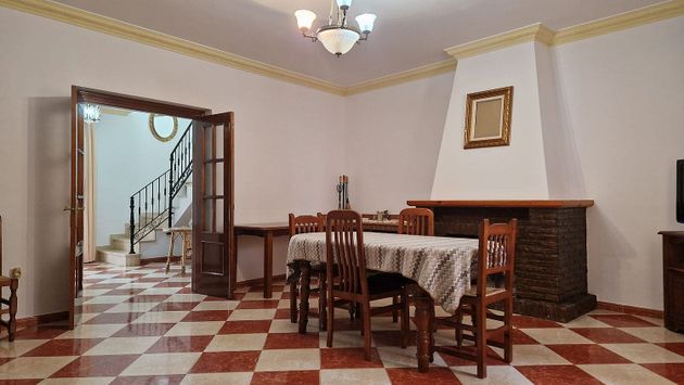 Foto 2 de Casa en venda a Humilladero de 4 habitacions amb terrassa i calefacció