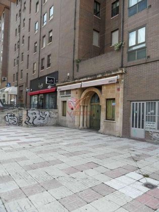 Foto 1 de Alquiler de local en Centro - Cuenca con terraza