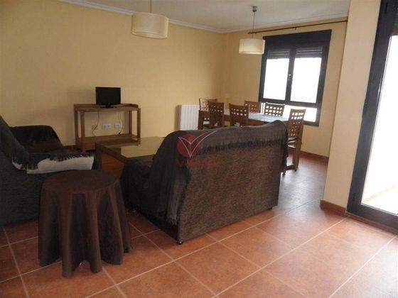 Foto 1 de Pis en venda a Chillarón de Cuenca de 3 habitacions amb piscina i garatge