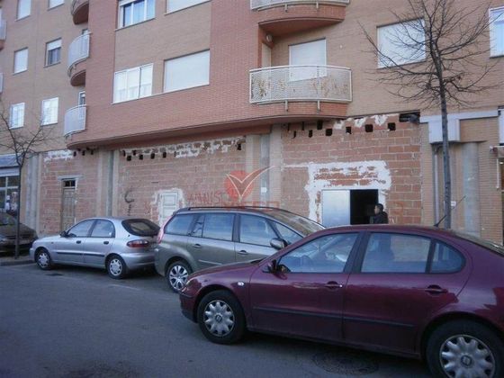 Foto 2 de Local en alquiler en Reyes Católicos - Paseo San Antonio de 330 m²