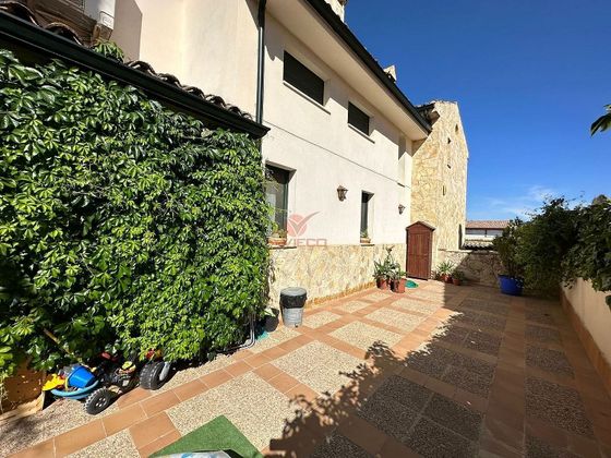 Foto 2 de Venta de chalet en Alameda de 5 habitaciones con garaje y jardín