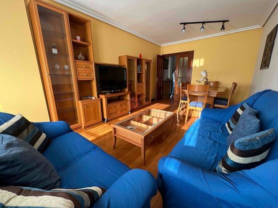 Foto 1 de Pis en lloguer a San Fernando - Carretera de Valencia de 3 habitacions amb mobles i calefacció