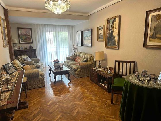 Foto 1 de Pis en venda a Centro - Cuenca de 4 habitacions amb terrassa i calefacció