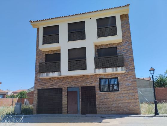 Foto 1 de Alquiler de piso en Calera y Chozas de 3 habitaciones con terraza y aire acondicionado