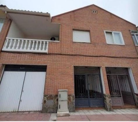 Foto 1 de Casa en venda a Añover de Tajo de 3 habitacions amb terrassa i garatge