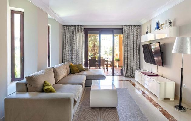Foto 1 de Alquiler de piso en avenida Mar Mediterraneo de 2 habitaciones con terraza y piscina
