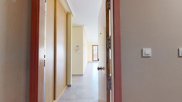 Foto 2 de Venta de piso en Celanova de 2 habitaciones con calefacción y ascensor