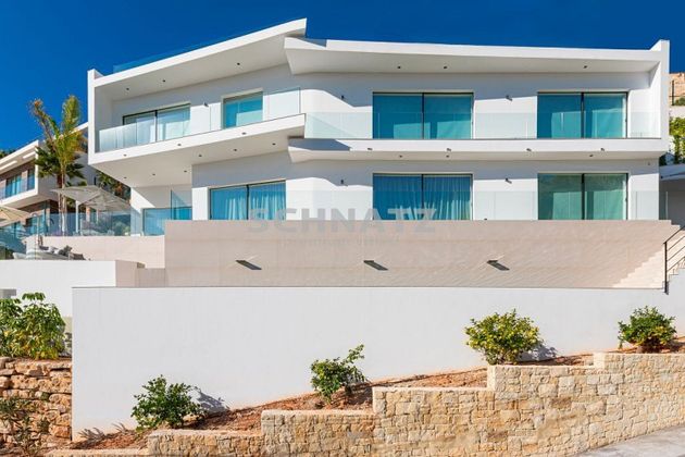 Foto 2 de Venta de chalet en Arenal de 4 habitaciones con terraza y piscina