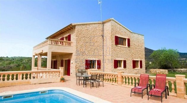Foto 1 de Venta de casa rural en Sant Llorenç des Cardassar de 4 habitaciones con terraza y piscina