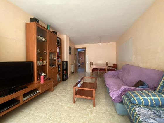 Foto 2 de Pis en venda a calle De Pi i Margall de 3 habitacions amb balcó i calefacció