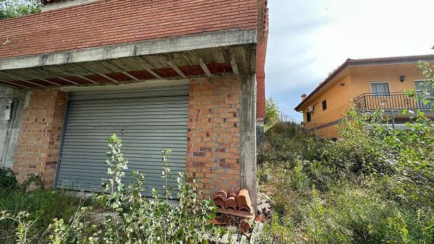 Foto 2 de Venta de chalet en calle Balears de 3 habitaciones con garaje y jardín