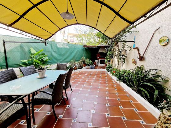 Foto 1 de Casa en venda a Polinyà de 5 habitacions amb terrassa i garatge