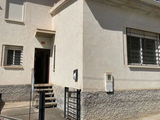 Foto 1 de Casa adossada en venda a avenida De Andalucía de 3 habitacions amb terrassa