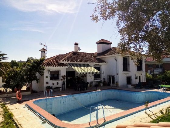 Foto 1 de Xalet en venda a carretera De Almería de 4 habitacions amb terrassa i piscina