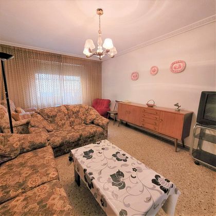 Foto 1 de Pis en venda a Cariñena - Carinyena de 3 habitacions amb terrassa i balcó