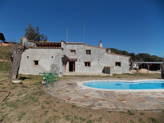 Foto 1 de Casa rural en venta en Mas Mora - Sant Daniel de 5 habitaciones con piscina y balcón